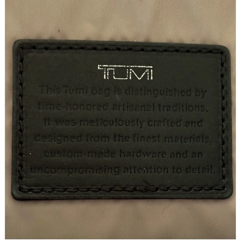 TUMI Voyageur 15